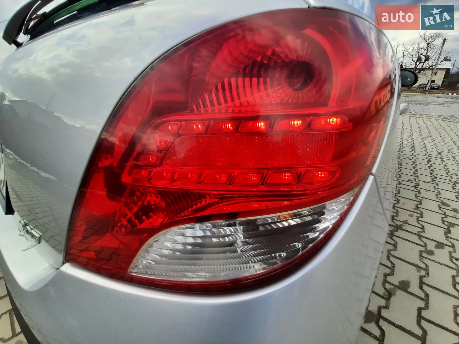 2010 Peugeot 207 - мініатюра 16