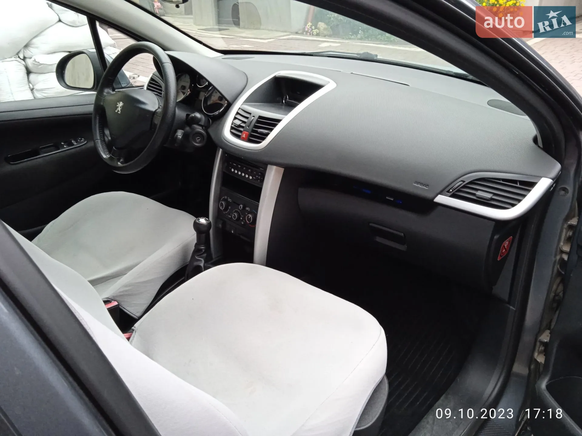 2011 Peugeot 207 - мініатюра 6