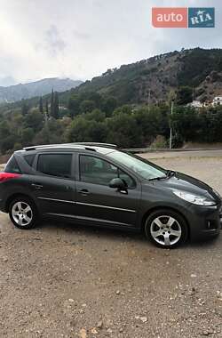 Универсал Peugeot 207 2011 в Львове