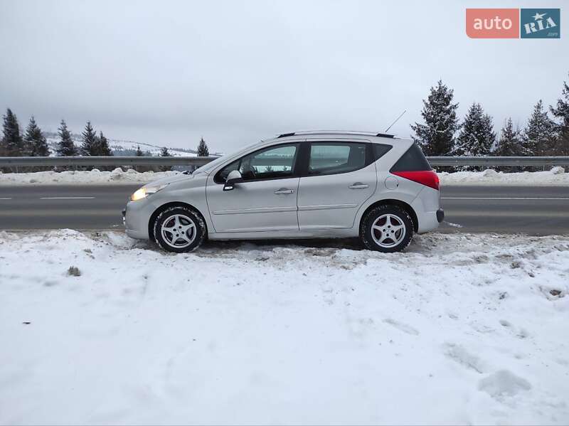 Универсал Peugeot 207 2008 в Турке
