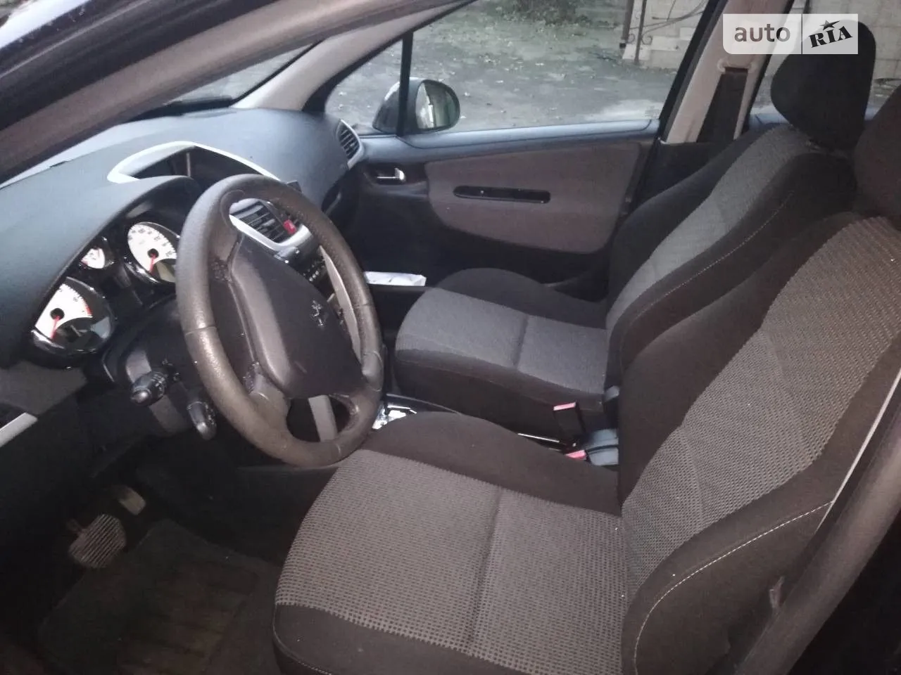 2010 Peugeot 207 - мініатюра 15