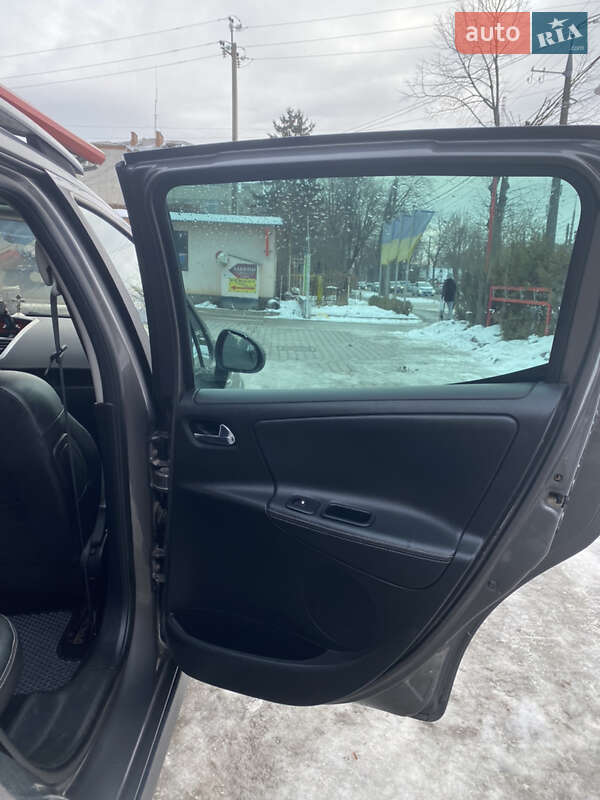 Універсал Peugeot 207 2008 в Бродах