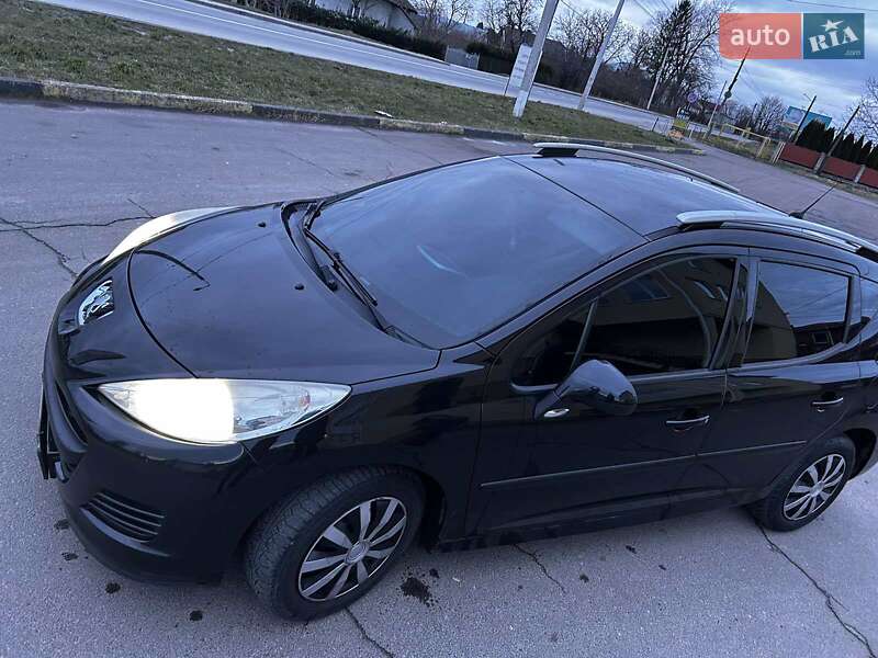 Універсал Peugeot 207 2010 в Дрогобичі