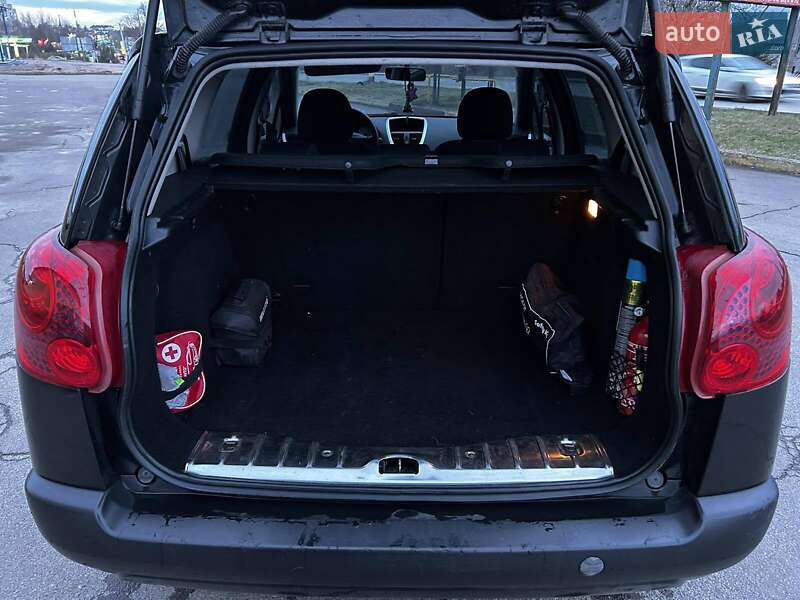 Універсал Peugeot 207 2010 в Дрогобичі