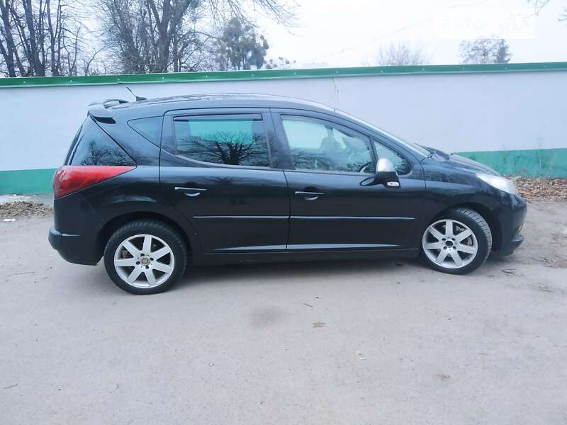 Универсал Peugeot 207 2007 в Виннице