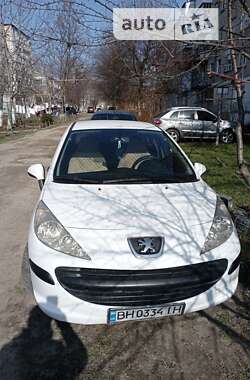 Хэтчбек Peugeot 207 2008 в Подольске