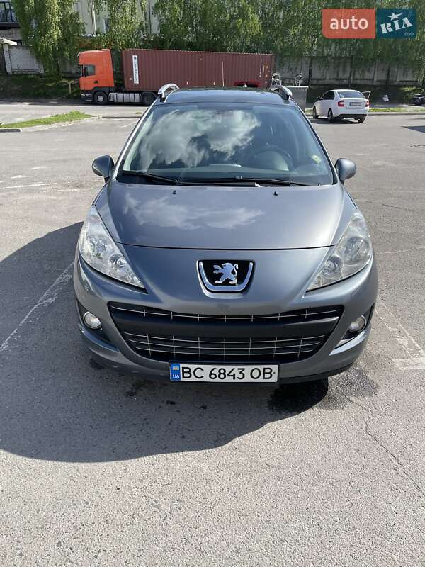 Peugeot 207 2011