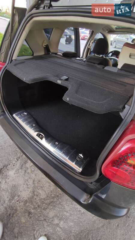 Универсал Peugeot 207 2012 в Тернополе