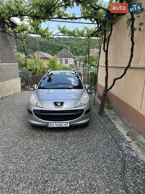 Універсал Peugeot 207 2007 в Ужгороді