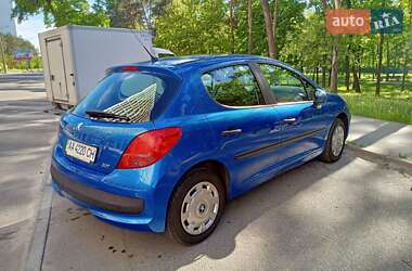 Хэтчбек Peugeot 207 2007 в Киеве