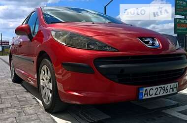 Хэтчбек Peugeot 207 2006 в Луцке