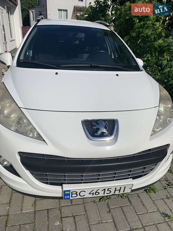 Універсал Peugeot 207 2011 в Бродах