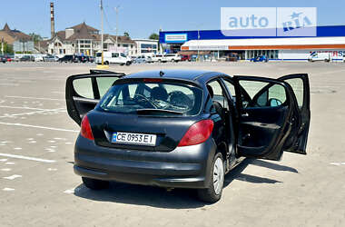 Хетчбек Peugeot 207 2007 в Чернівцях