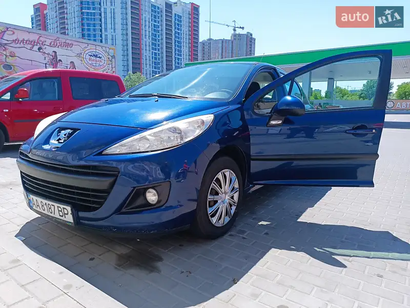 Peugeot 207 2009