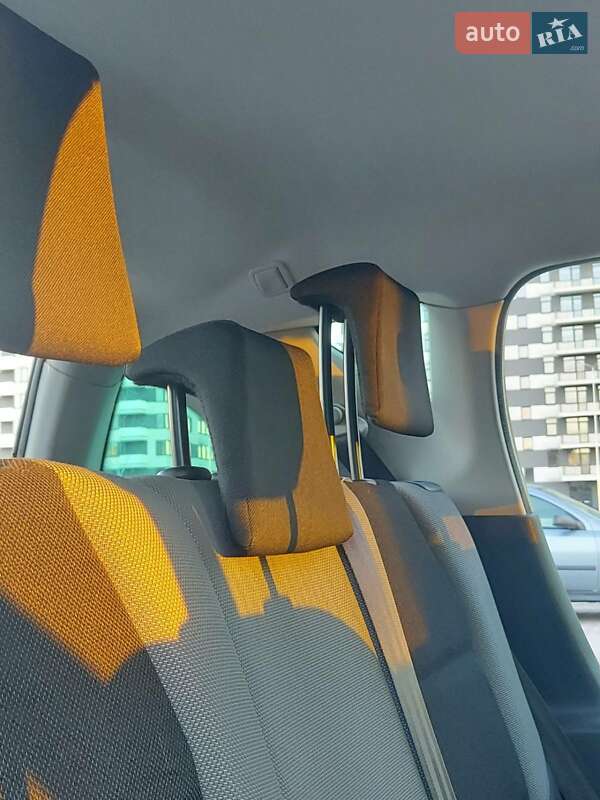 Універсал Peugeot 207 2007 в Києві