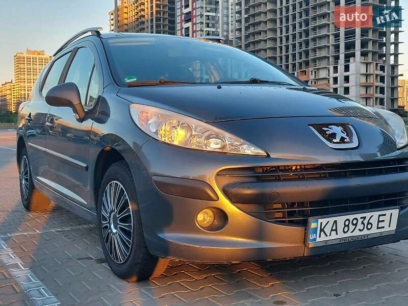 Універсал Peugeot 207 2007 в Києві