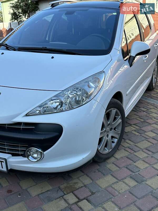 Універсал Peugeot 207 2008 в Дубні