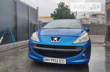 Хэтчбек Peugeot 207 2007 в Житомире