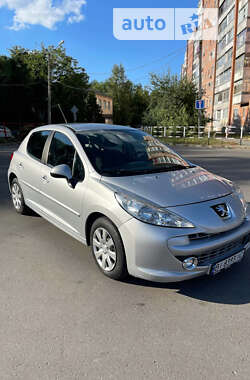 Хэтчбек Peugeot 207 2009 в Полтаве