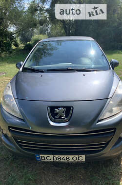 Хэтчбек Peugeot 207 2010 в Червонограде