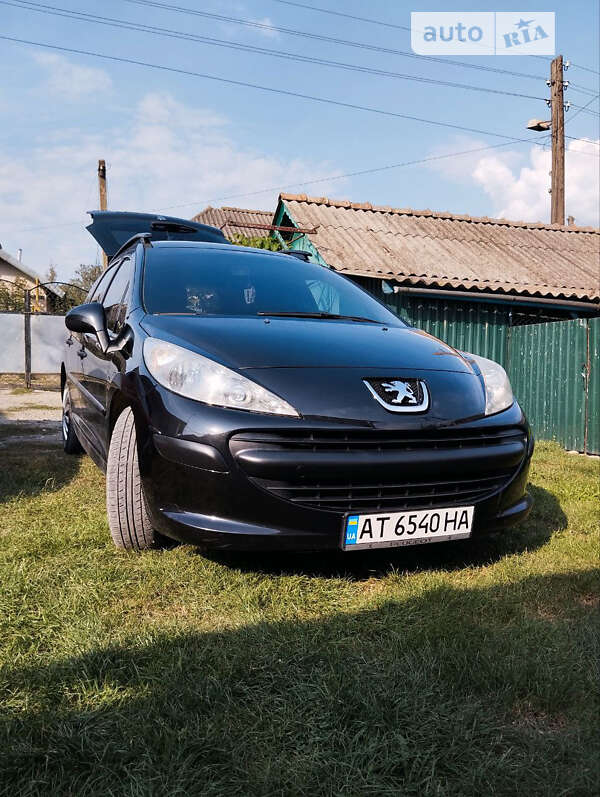 Универсал Peugeot 207 2009 в Ивано-Франковске