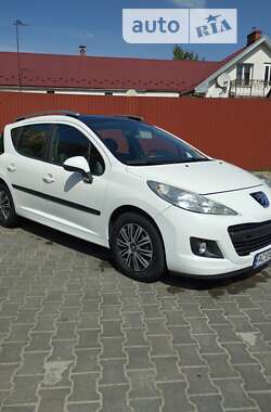 Универсал Peugeot 207 2010 в Львове