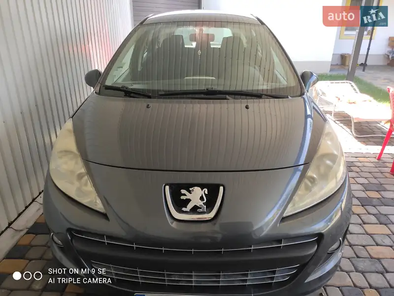 Peugeot 207 2012