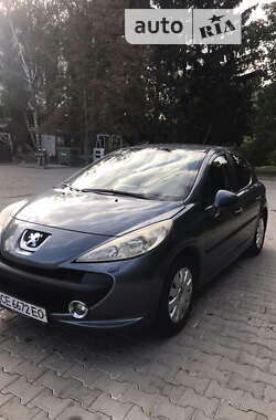 Хэтчбек Peugeot 207 2007 в Черновцах