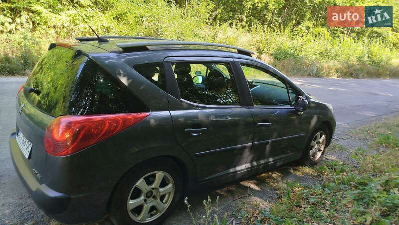 Універсал Peugeot 207 2008 в Львові