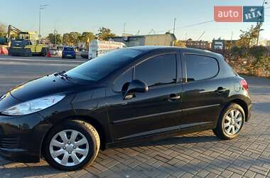 Хетчбек Peugeot 207 2010 в Києві