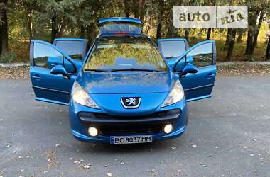 Хэтчбек Peugeot 207 2009 в Львове