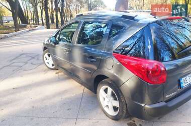 Универсал Peugeot 207 2010 в Днепре