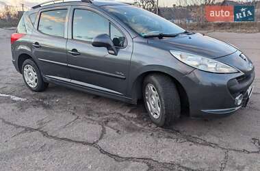 Універсал Peugeot 207 2009 в Зарічному