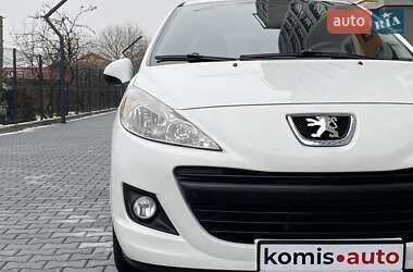 Хэтчбек Peugeot 207 2011 в Хмельницком