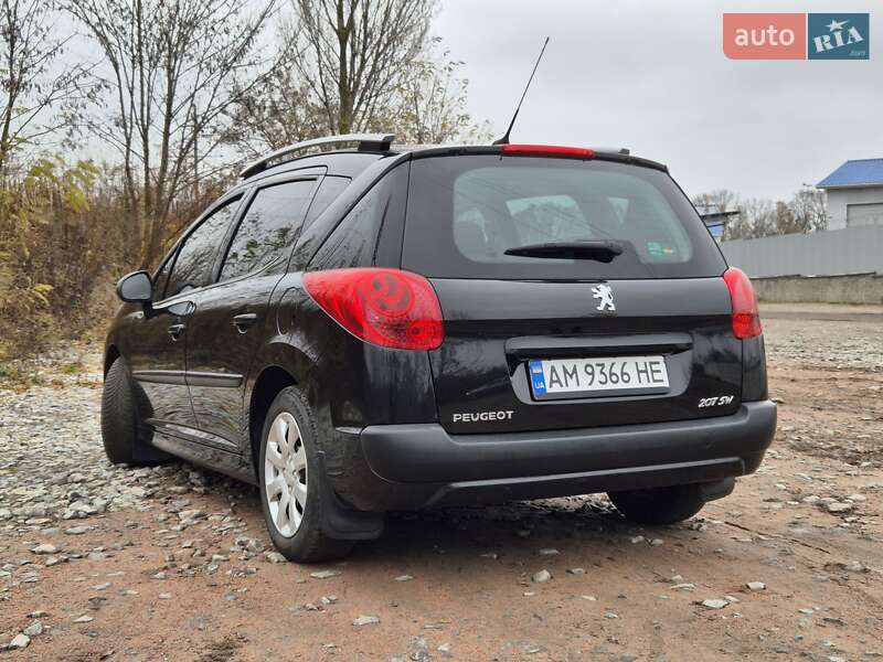 Универсал Peugeot 207 2008 в Житомире