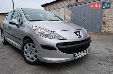 Хетчбек Peugeot 207 2008 в Житомирі