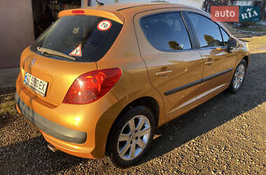 Хэтчбек Peugeot 207 2007 в Ивано-Франковске