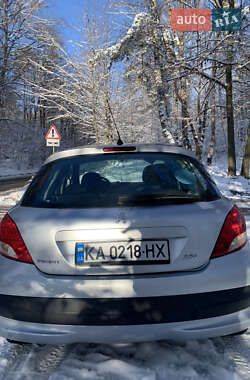 Хэтчбек Peugeot 207 2010 в Львове