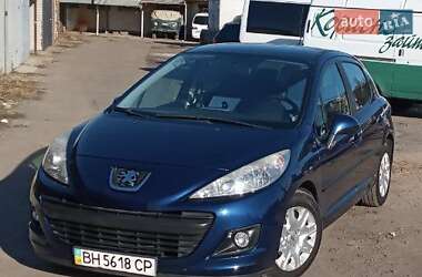 Хетчбек Peugeot 207 2010 в Одесі