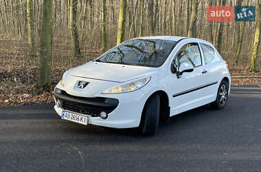 Хетчбек Peugeot 207 2008 в Ладижині