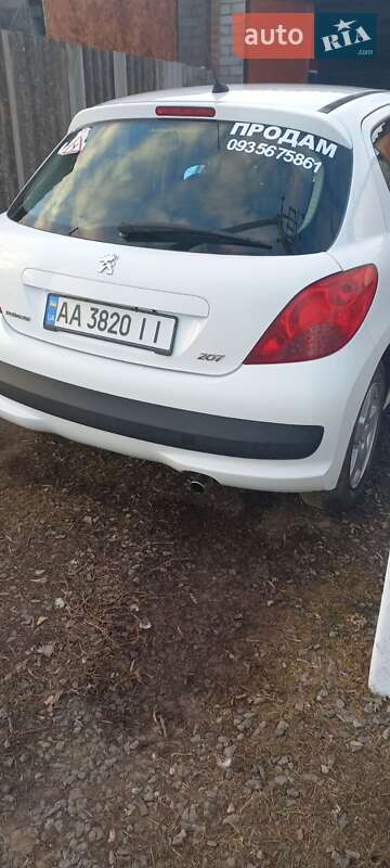Хэтчбек Peugeot 207 2007 в Баштанке
