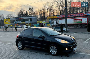 Хетчбек Peugeot 207 2008 в Тернополі