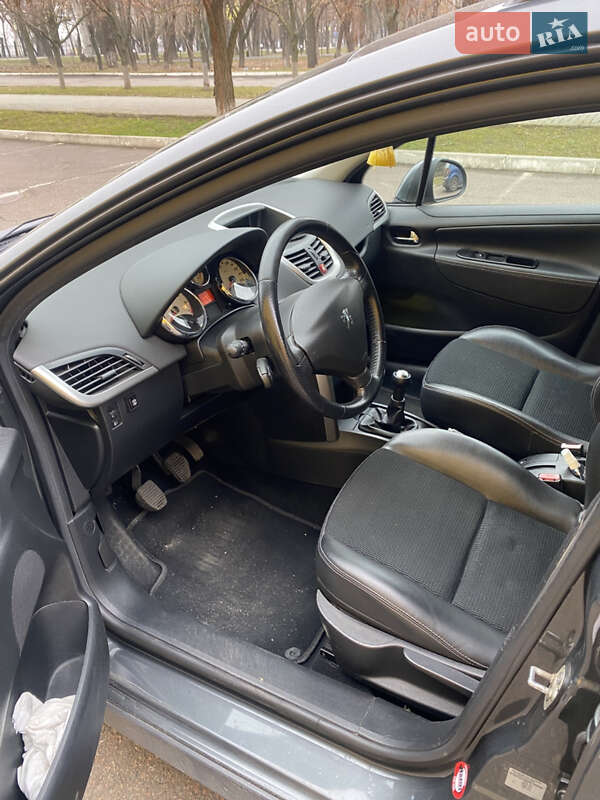 Универсал Peugeot 207 2009 в Николаеве