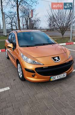 Хетчбек Peugeot 207 2006 в Миколаєві