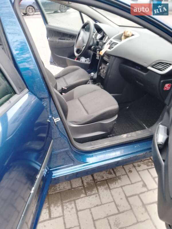 Хэтчбек Peugeot 207 2010 в Львове фото 11 Хэтчбек Peugeot 207 2010 в Львове