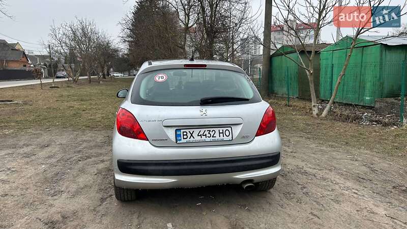Хэтчбек Peugeot 207 2008 в Хмельницком