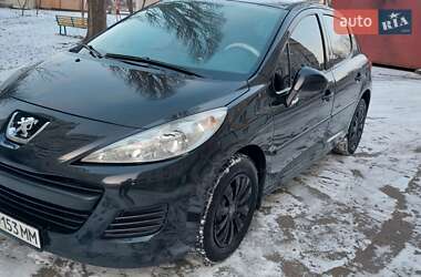 Хэтчбек Peugeot 207 2010 в Харькове