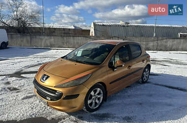 Хэтчбек Peugeot 207 2006 в Киеве