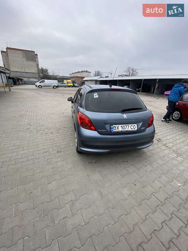 Хетчбек Peugeot 207 2008 в Старокостянтинові