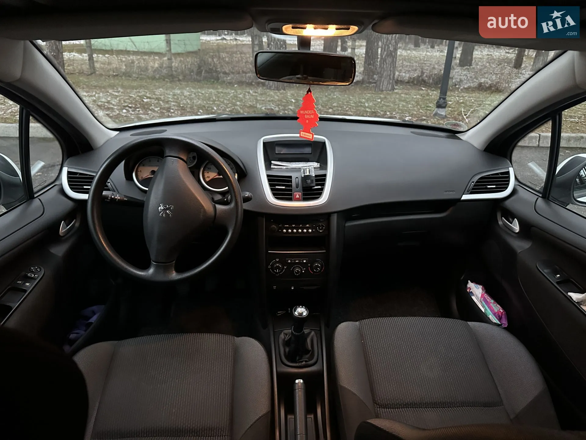 2010 Peugeot 207 - мініатюра 10